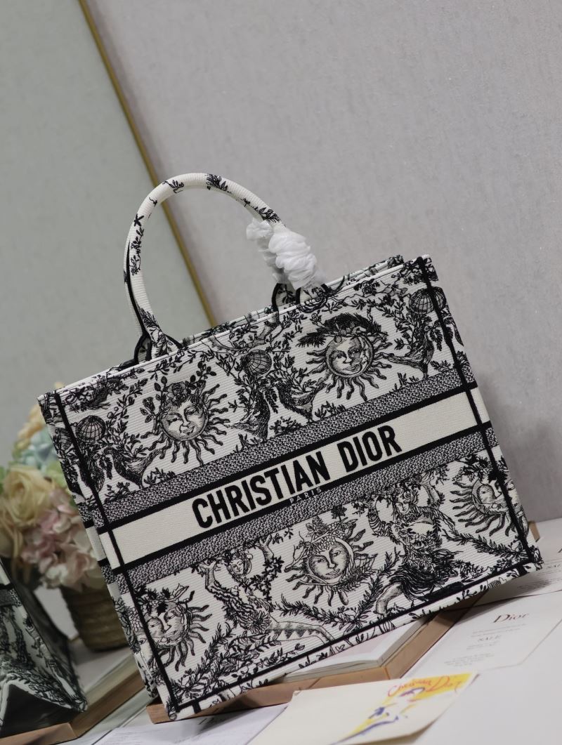 Christian Dior Shopping Bags